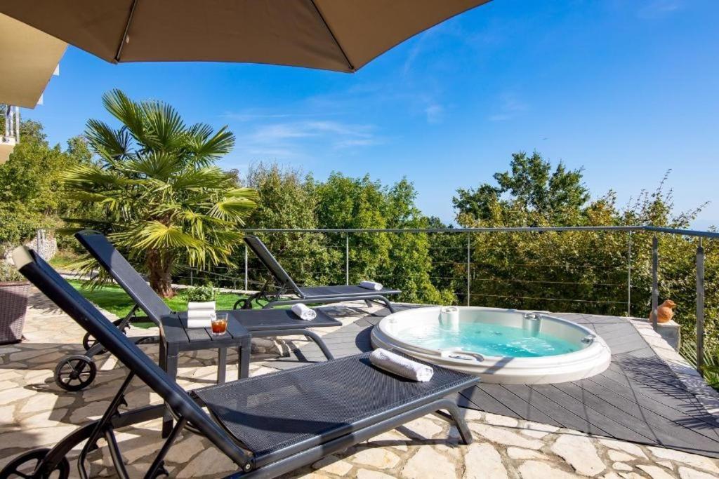 Villa Surina Moscenice Buitenkant foto